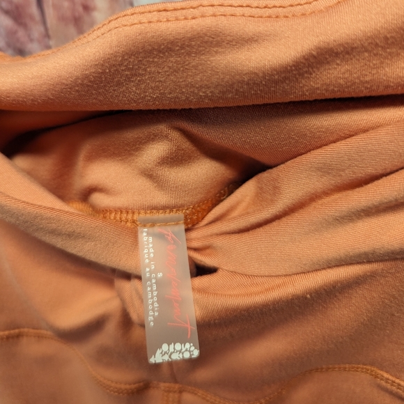 Free people peach leggings - Picture 2 of 7